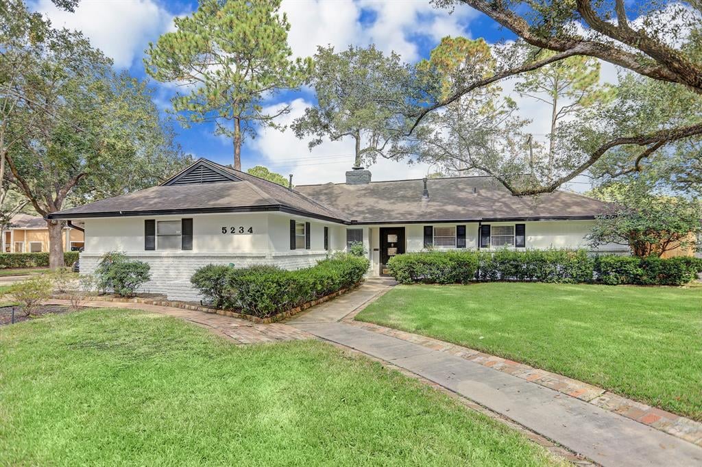 5234 Jason St
