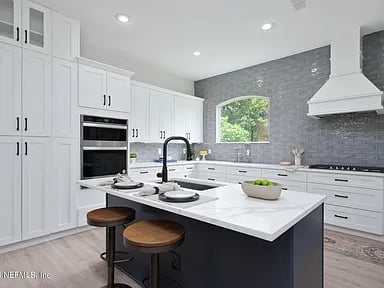 1708 E Cobblestone Ln