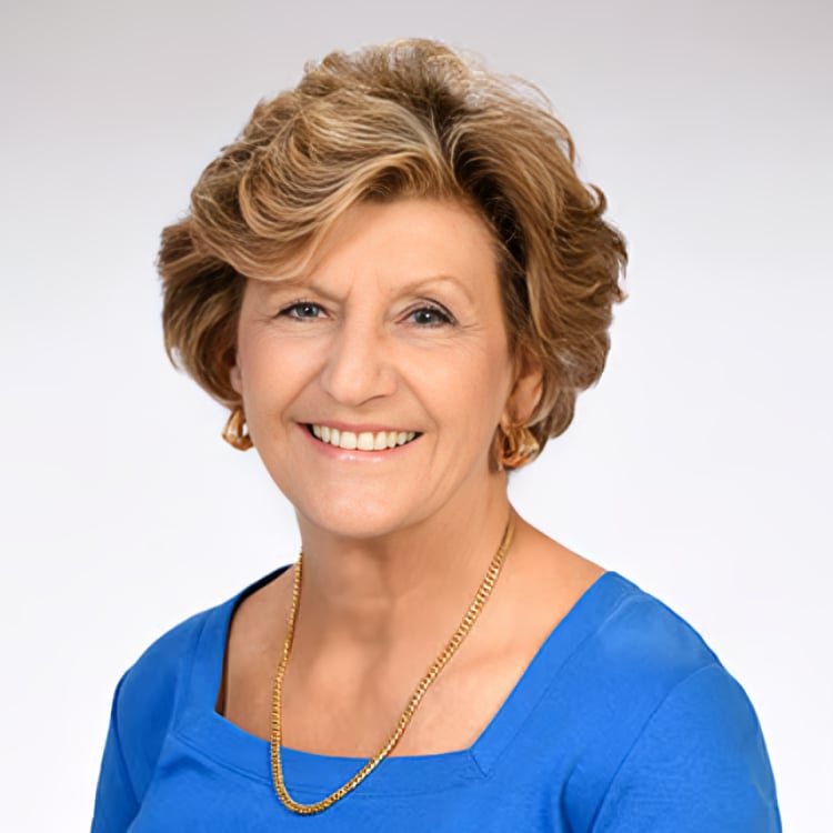 Yolanda Ingram The Woodlands, TX Real Estate Agent Headshot