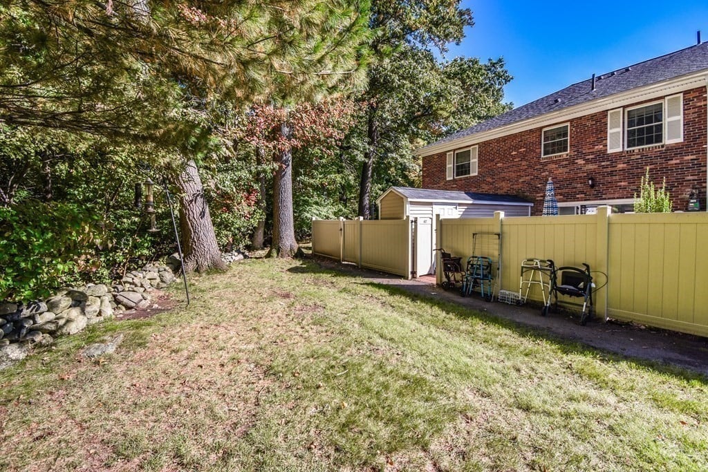 407 Windsor Dr, #407