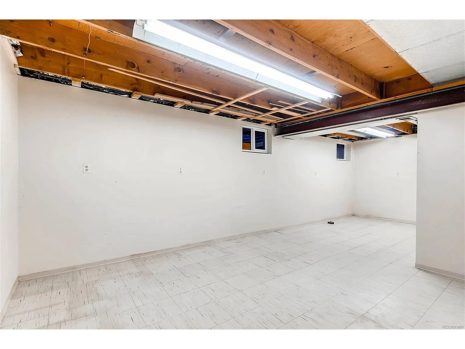 7313 Deframe Ct