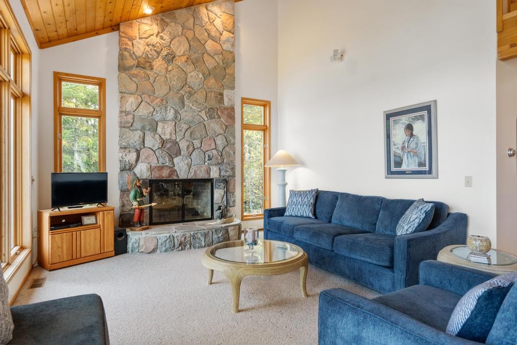 Ferry Rd, Lake Charlevoix