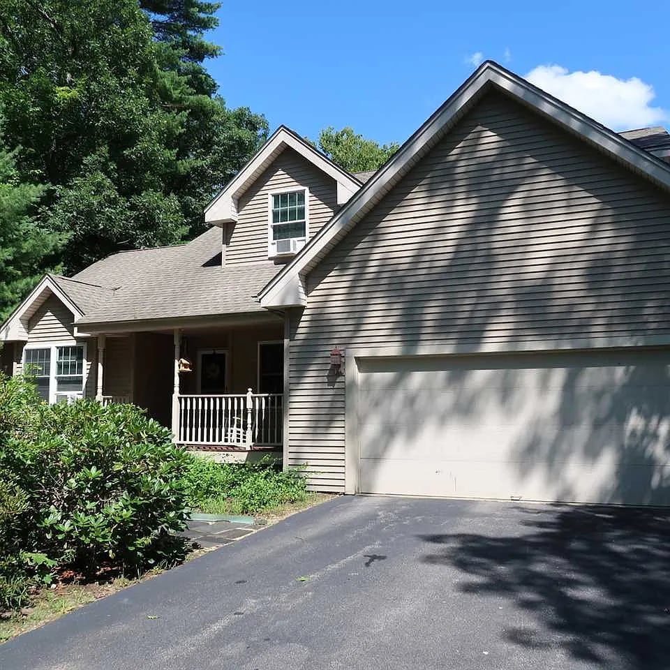 4 Dove Rd