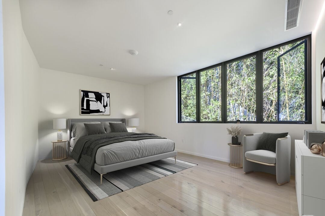 Pinnacle Manor, Willow Glen Rd, 90046