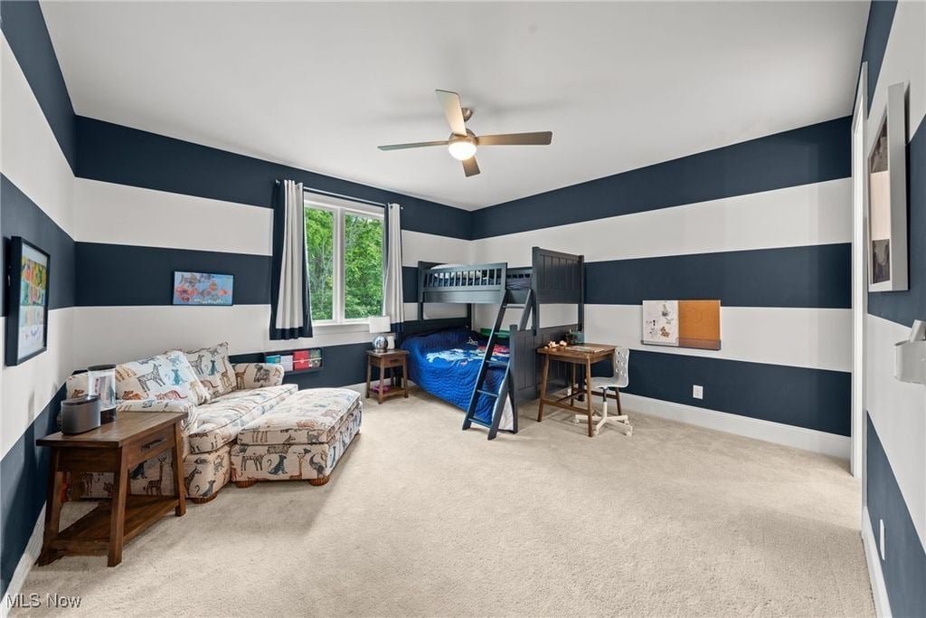 300 Woodridge Ln