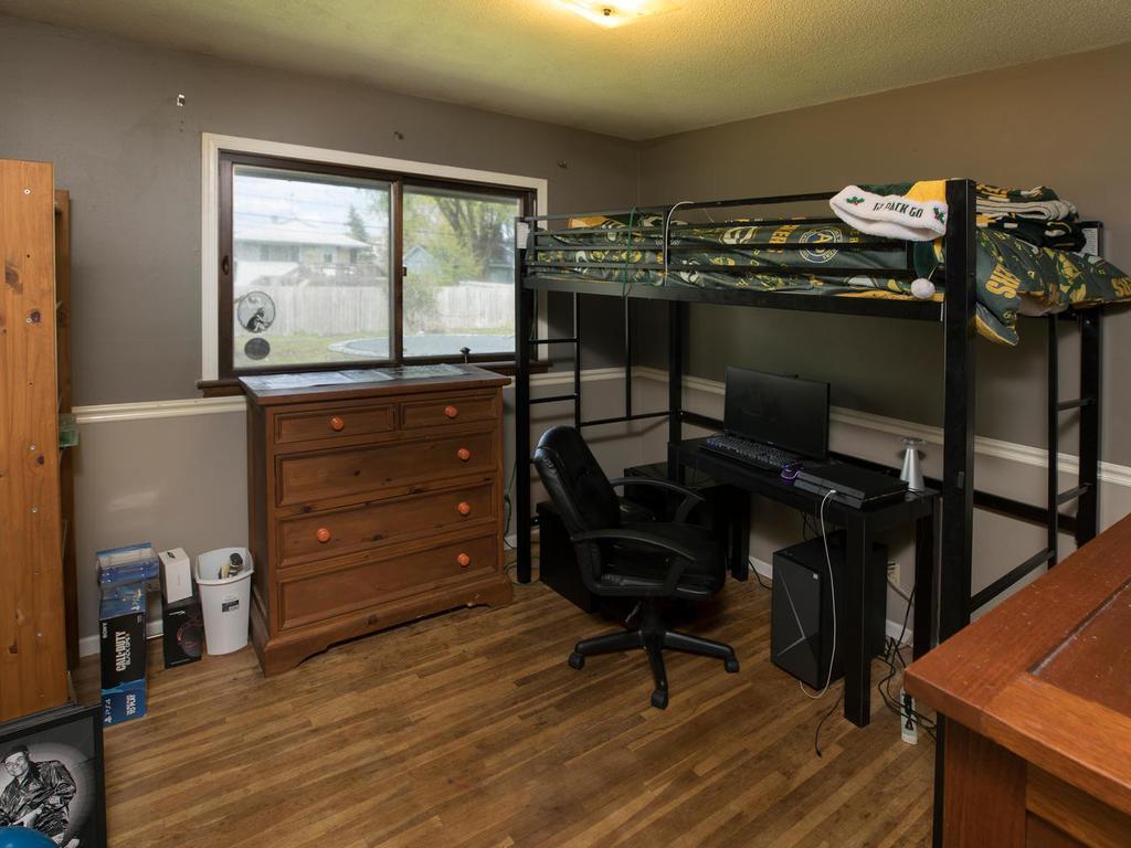 831 Fireside Dr