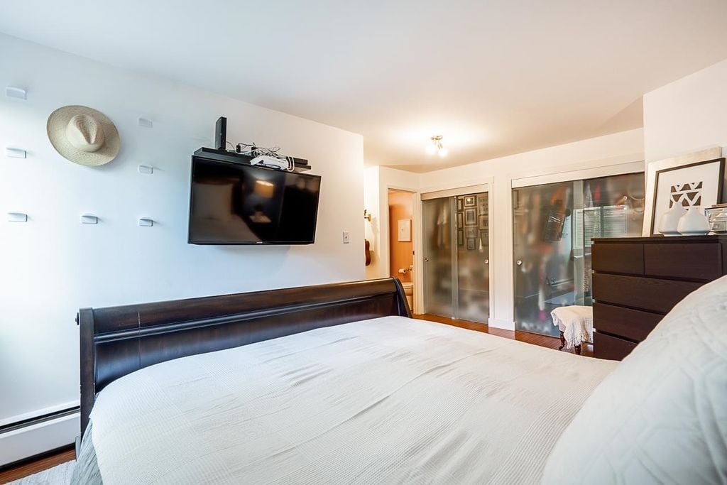 1775 W 11 Ave, #101