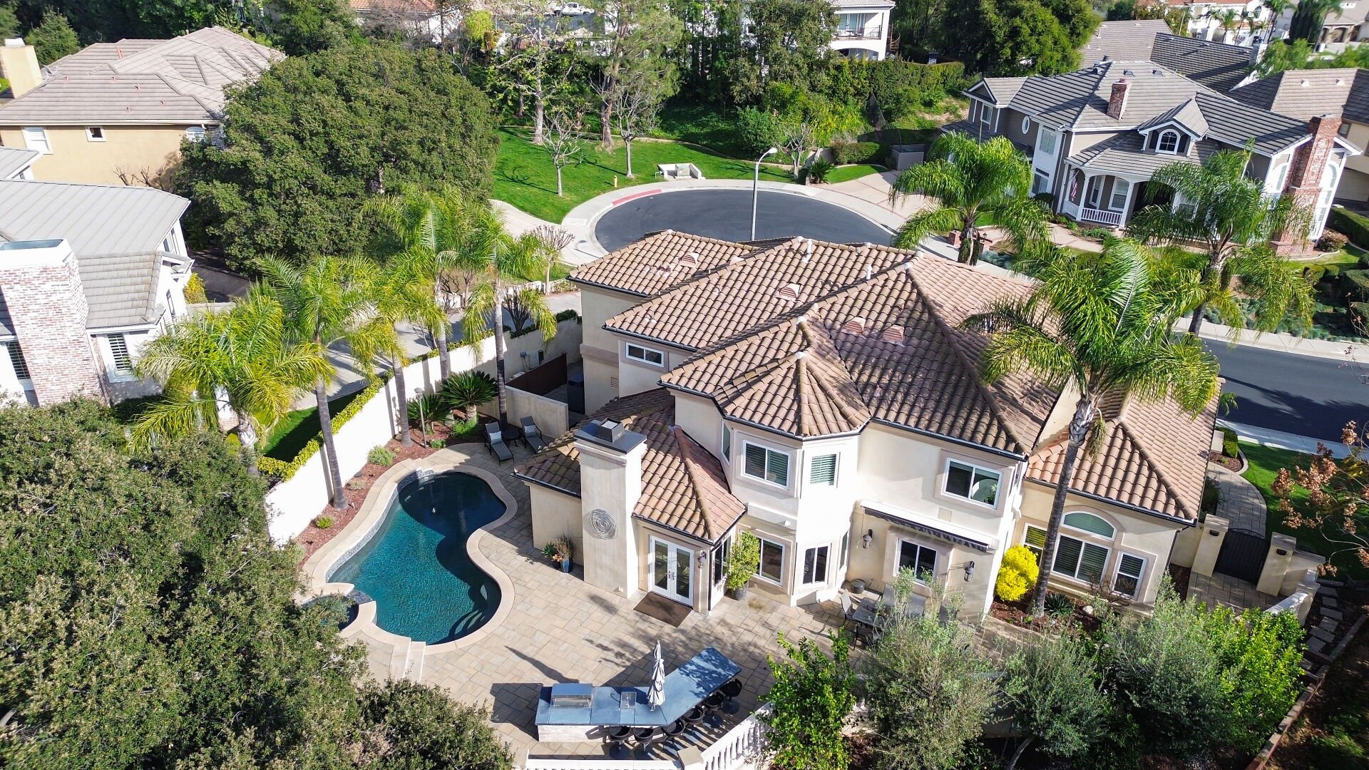 7179 Las Brisas