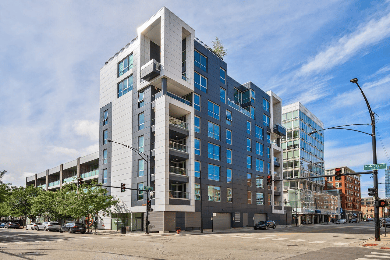 1000 W Monroe St, #502