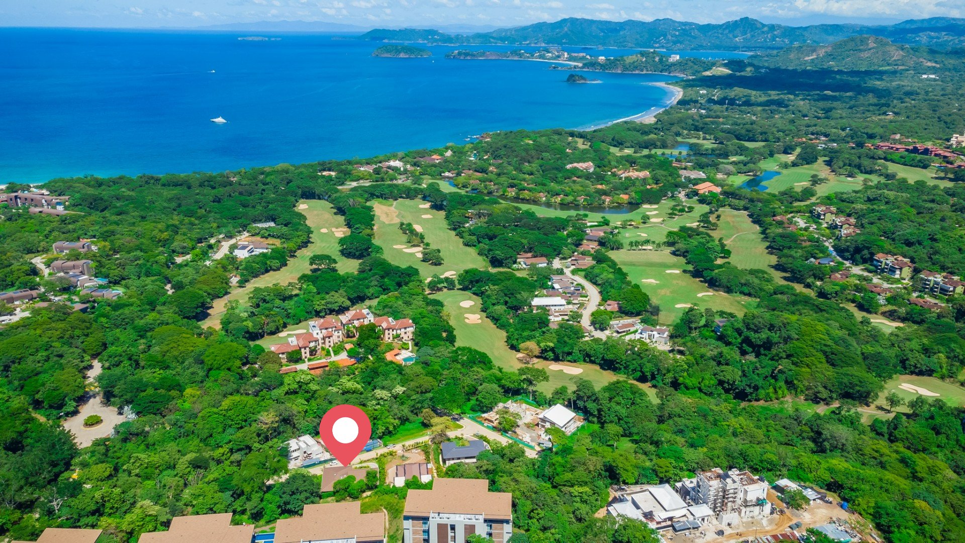 Casa Aura: Modern Luxury with Ocean Views in Reserva Conchal