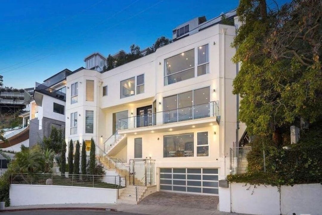 Sapphire Chateau