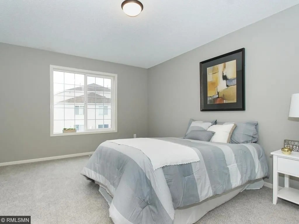 8785 Hastings Cir NE