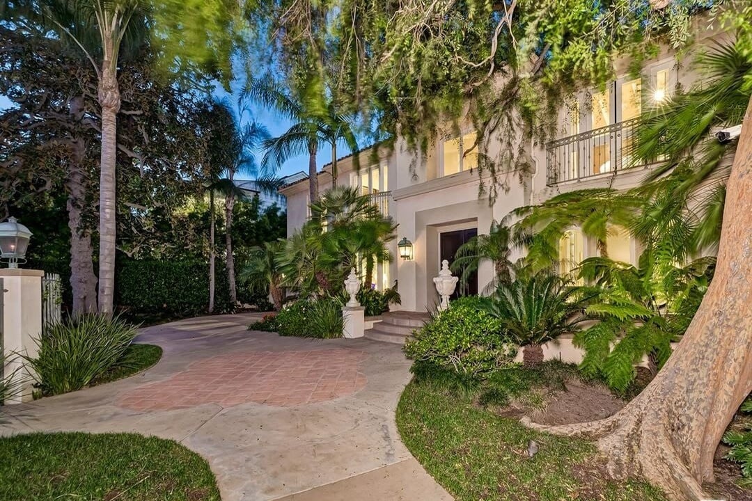 Pristine House