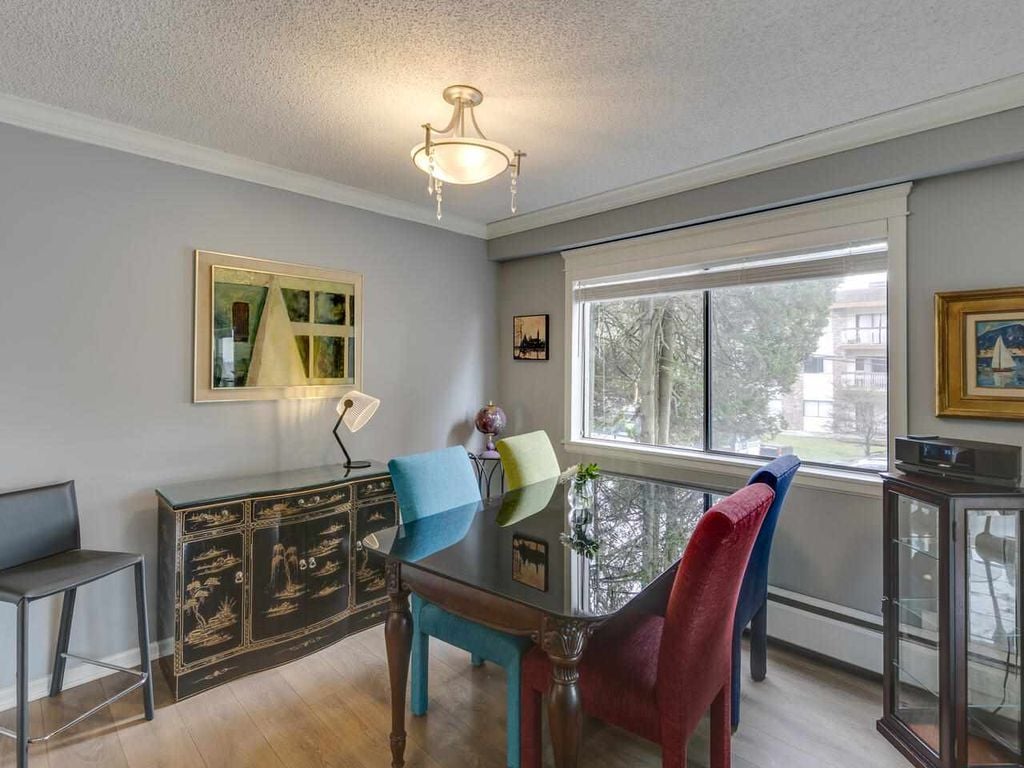 1515 Chesterfield Ave, #205