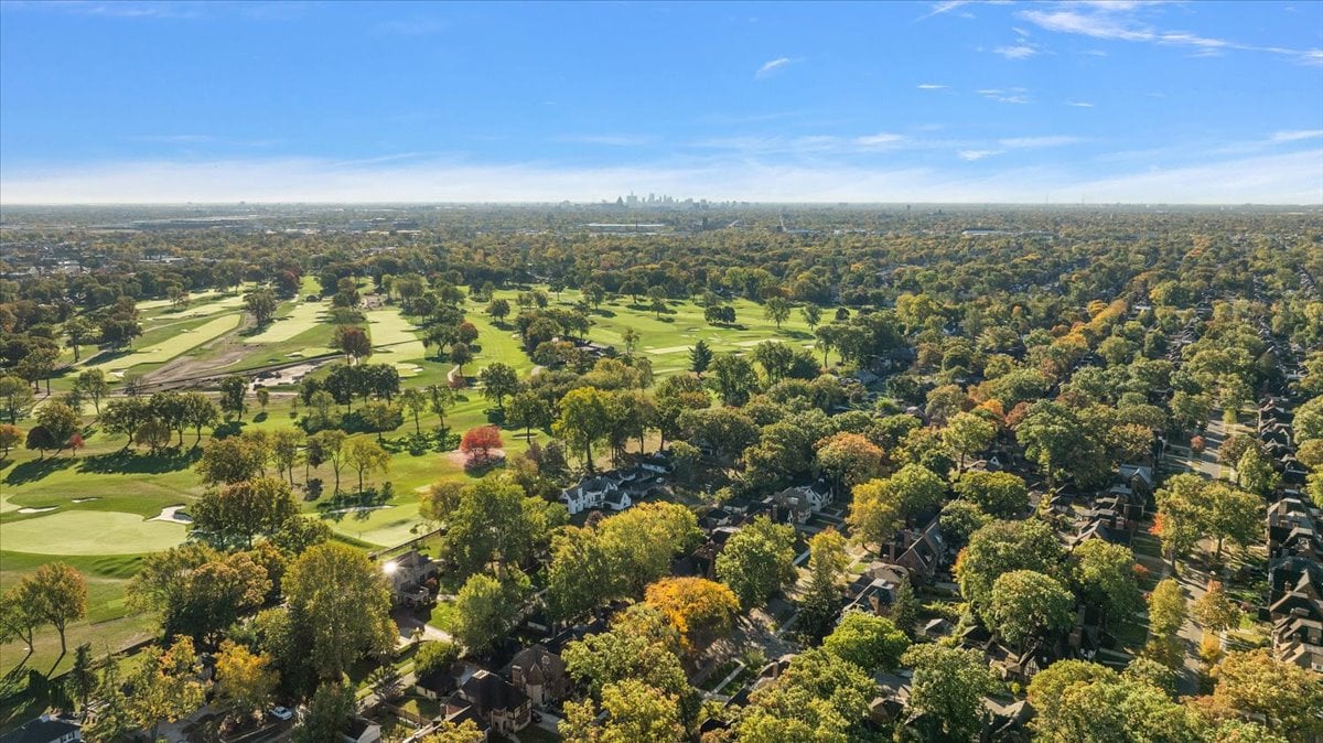 18214 Parkside Street