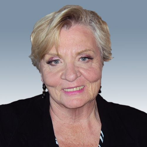 Joanne Smith Fort Lauderdale, FL Real Estate Agent Headshot