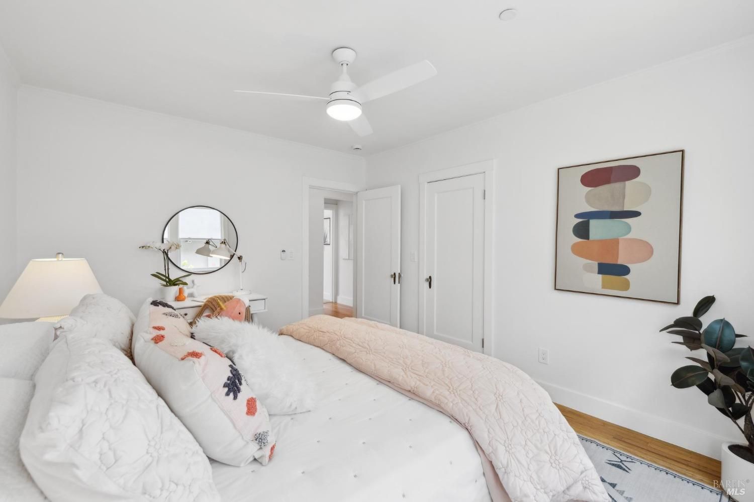 27 Rutherford Ave