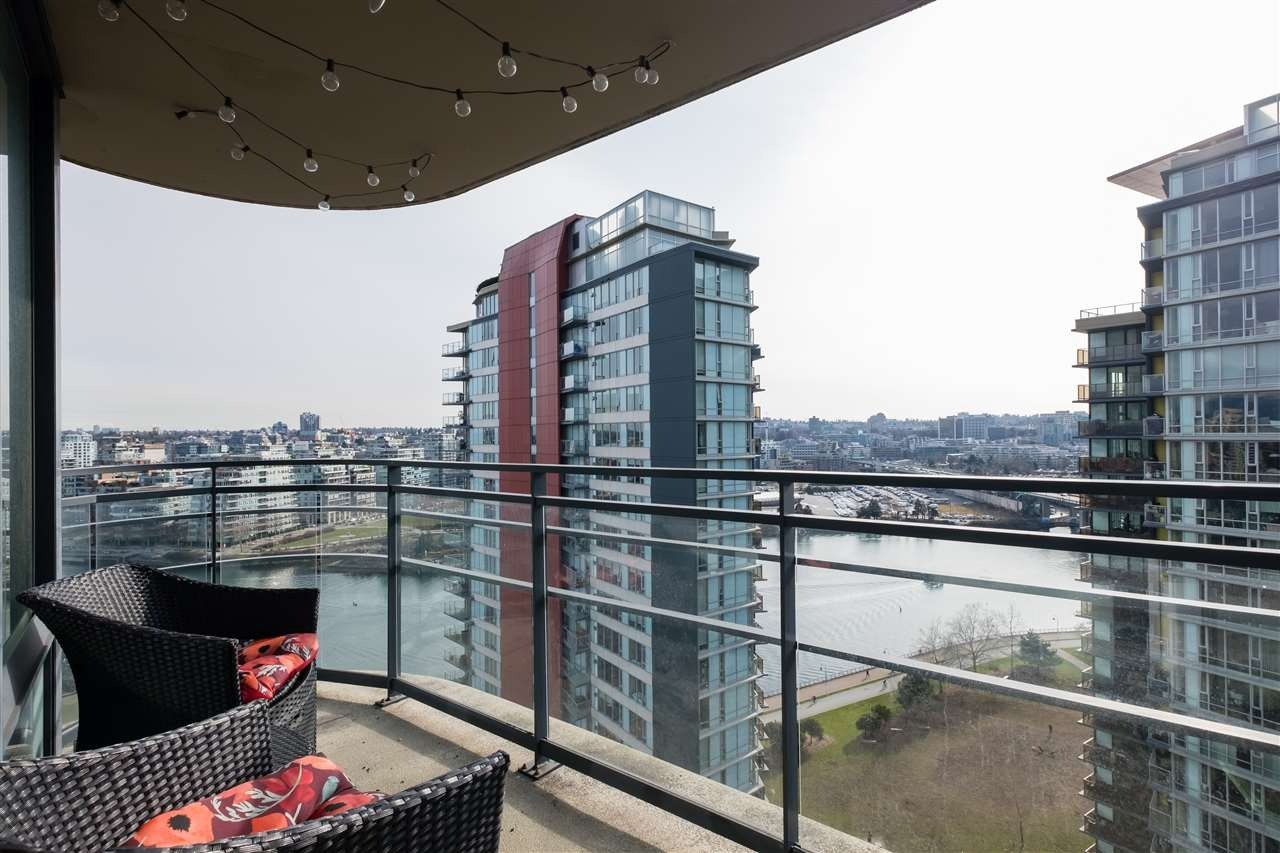 33 Smithe St, #2203