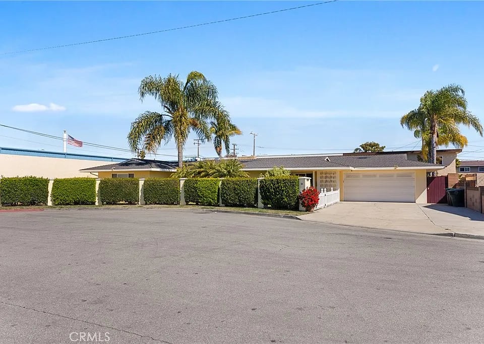 124 Melody Ln
