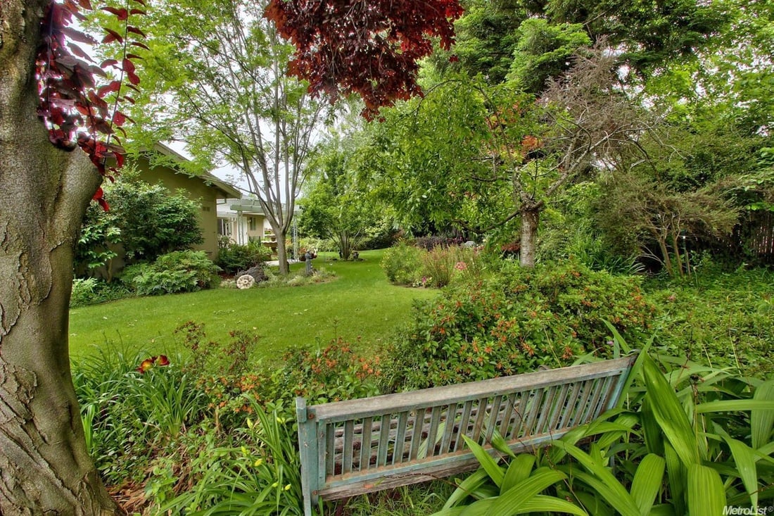 Just Sold in The Greenhave/pocket Area: 6843 Waterview Way