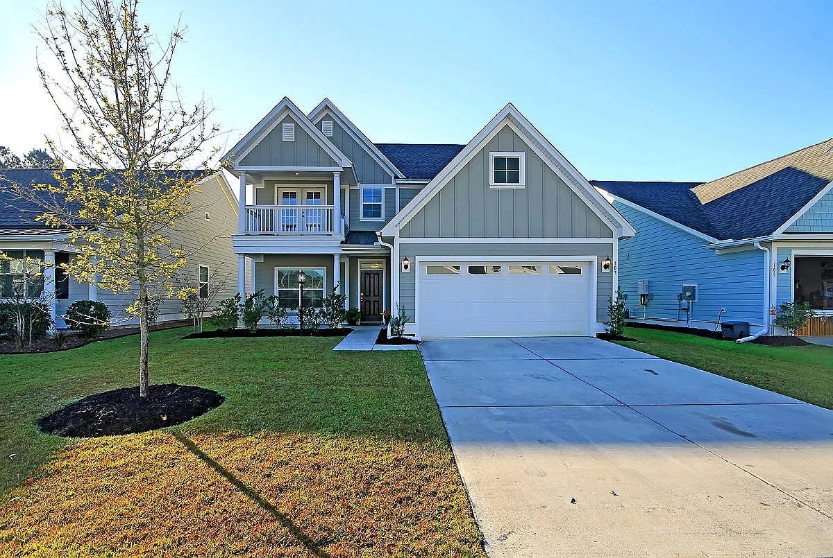 103 Longdale Dr