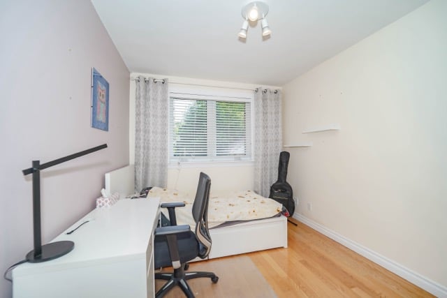 3623 Holden Cres