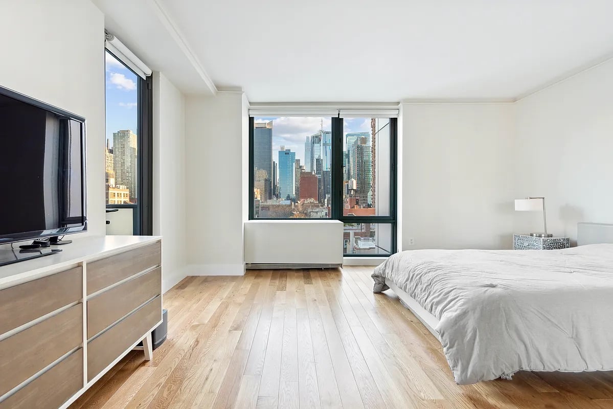 464 West 44th Street, PHC - Luxury Duplex Condo