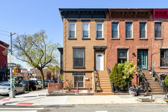 401 Monroe Street