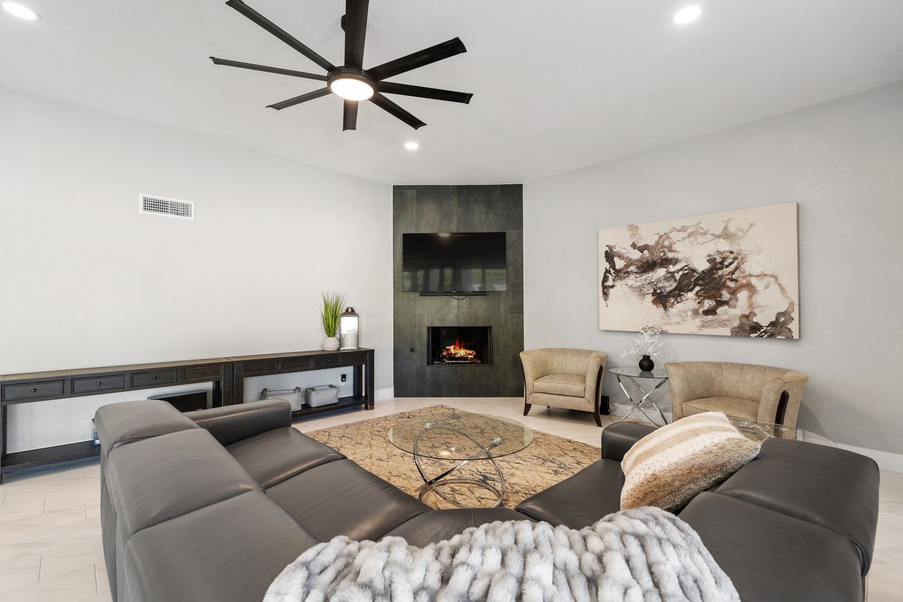 Modern Mirage Condo