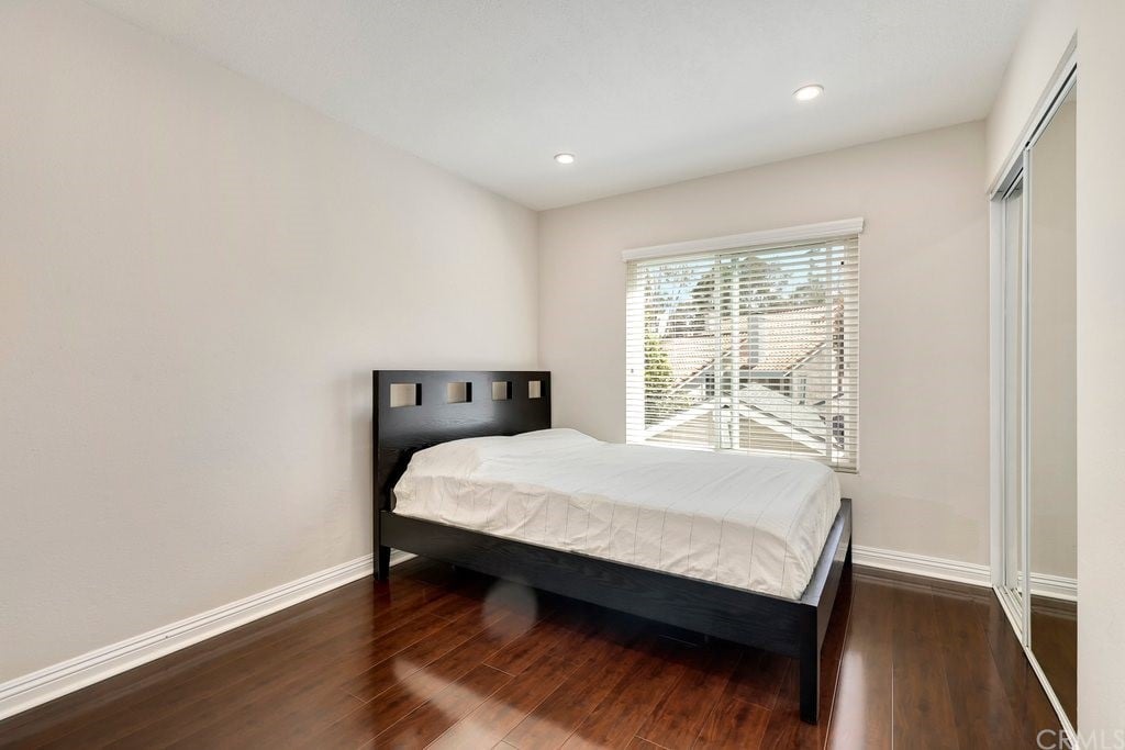 22242 Pewter Ln