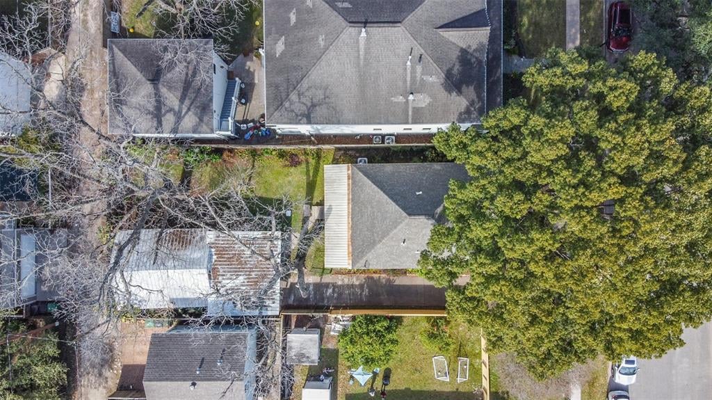 1209 Columbia St.