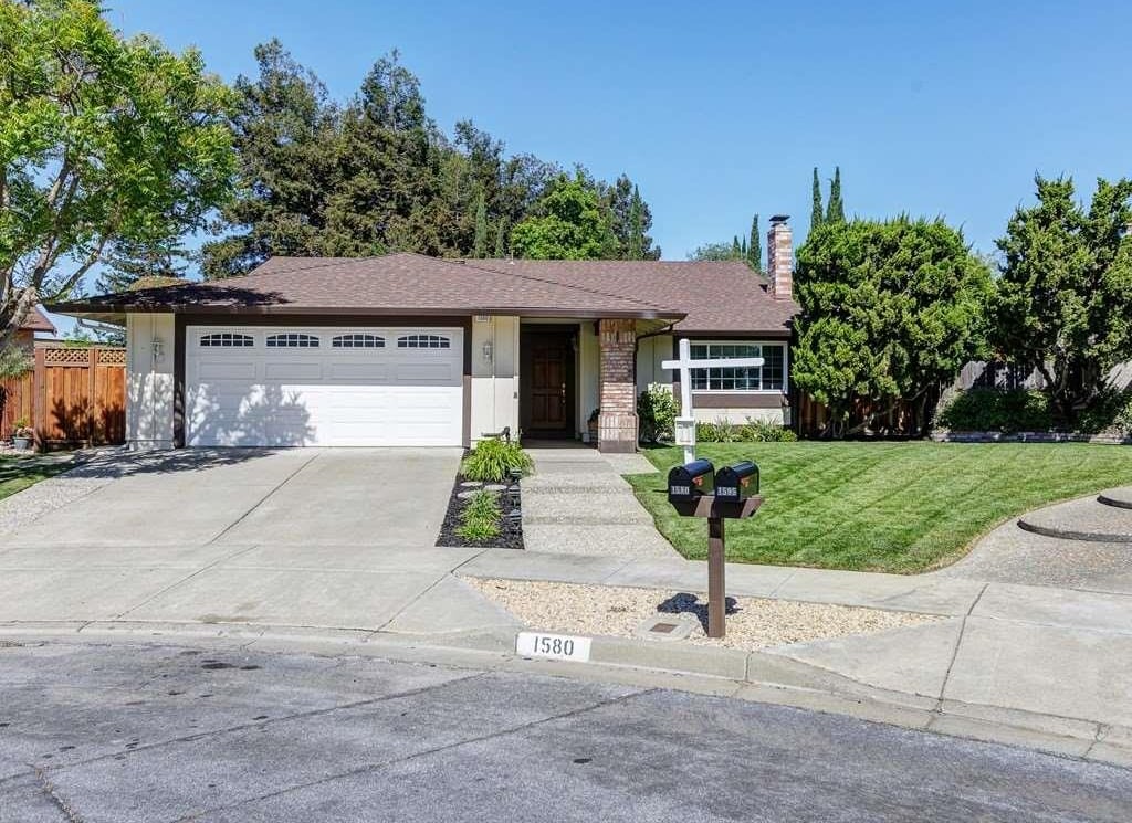 1580 Barlow Ct