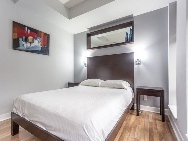 #1704 - 8 Colborne Street, Toronto Unit: 1704
