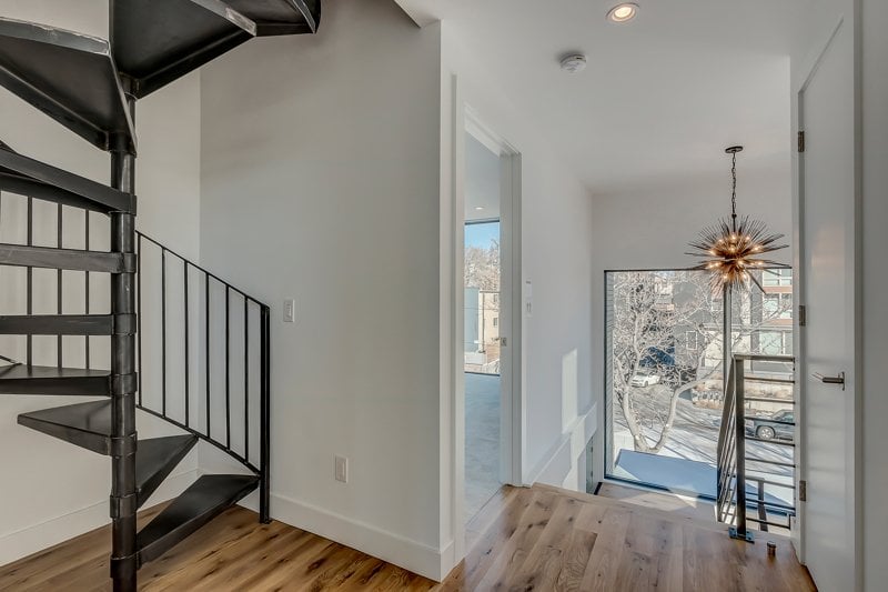 2620 West 25th Ave Jefferson Park