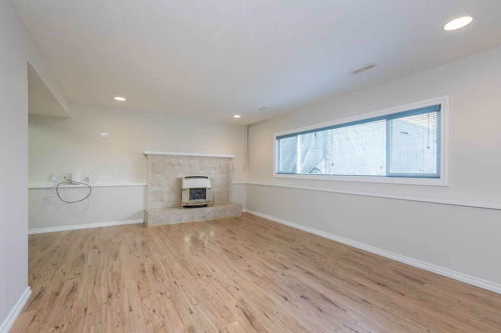 45440 Spartan Cres