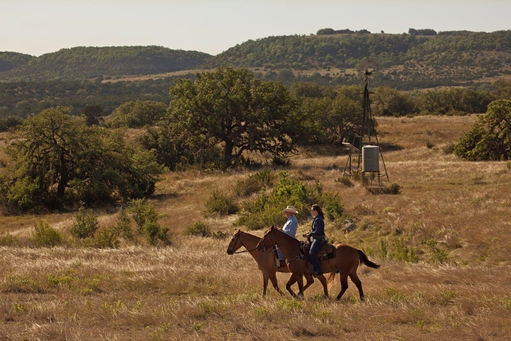 1934 N Walnut Springs Rd