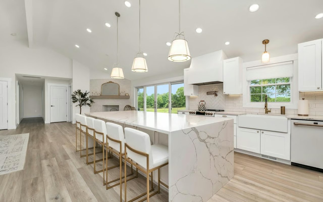 How to Buy a Luxury Home in Arlington