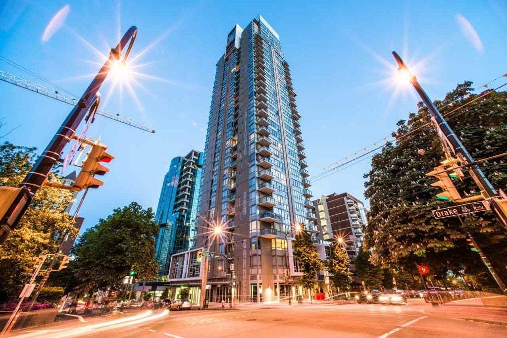 1308 Hornby St, #2106