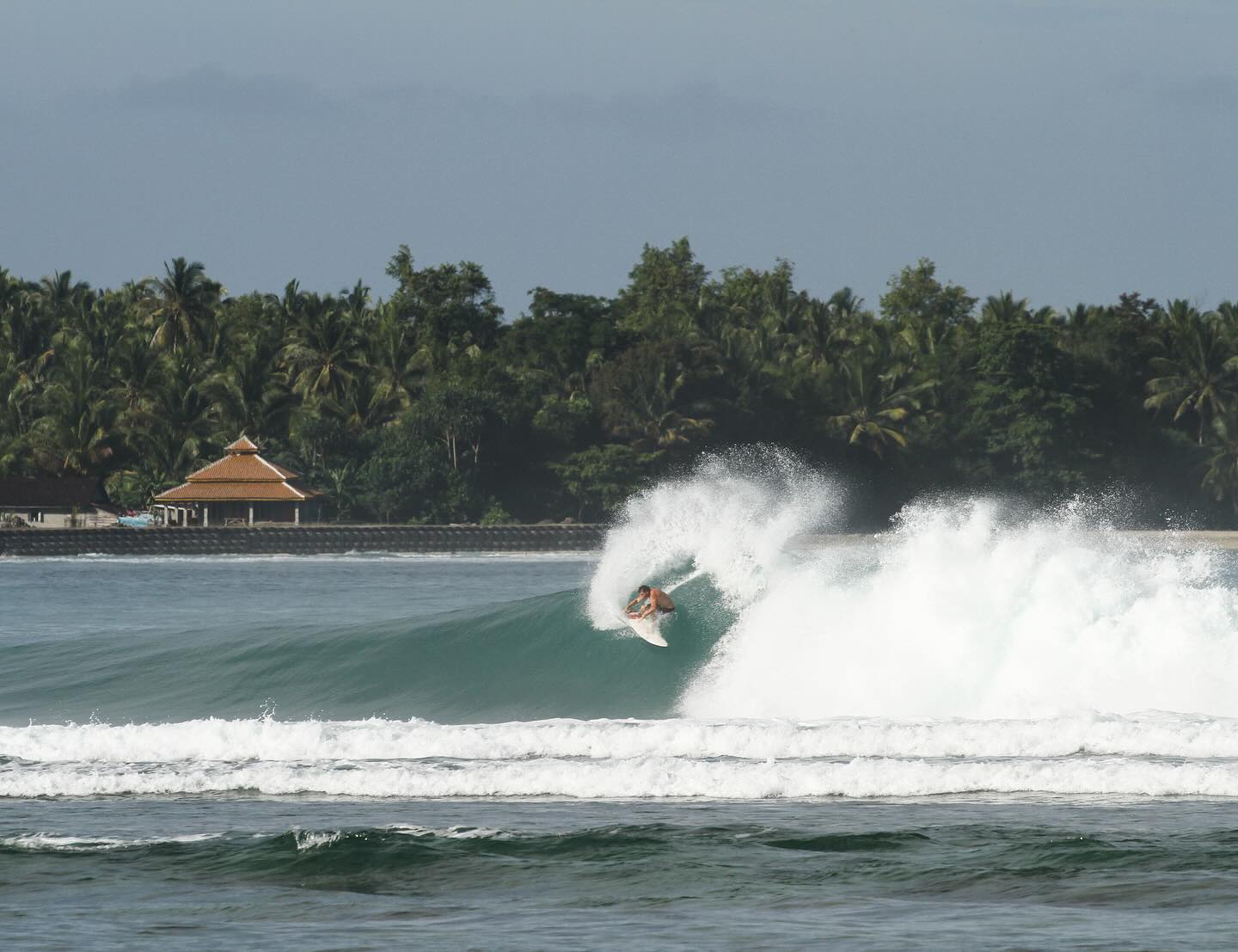 Villa Santai Mandiri Beach Surf Resort for Sale