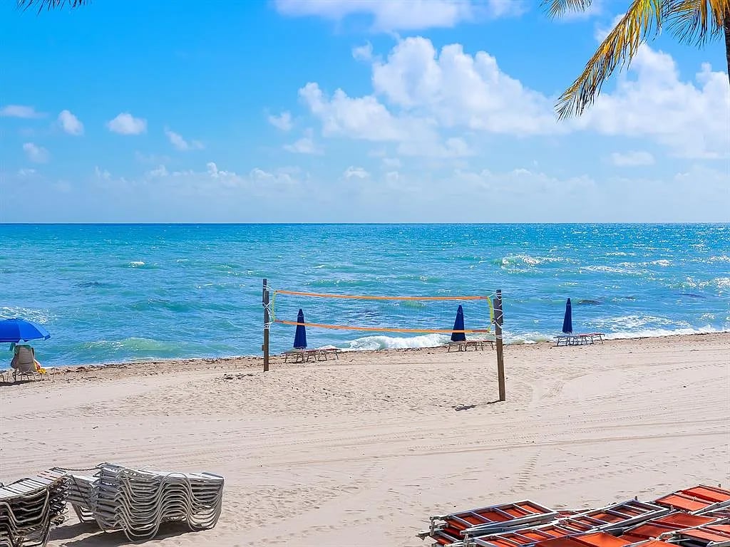 2101 S Ocean Drive 801