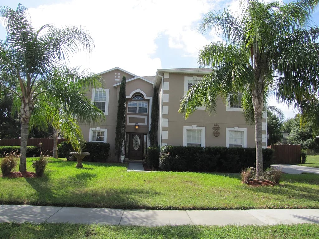 2469 Sheila Dr