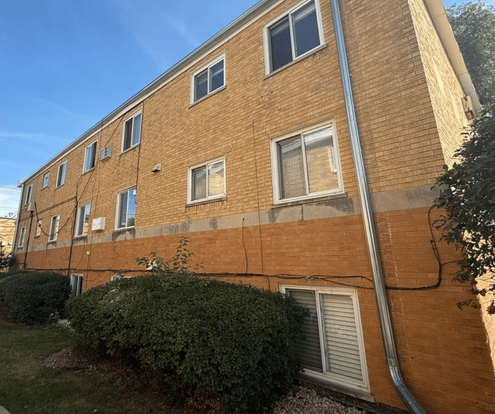 Midway, Chicago - Condo