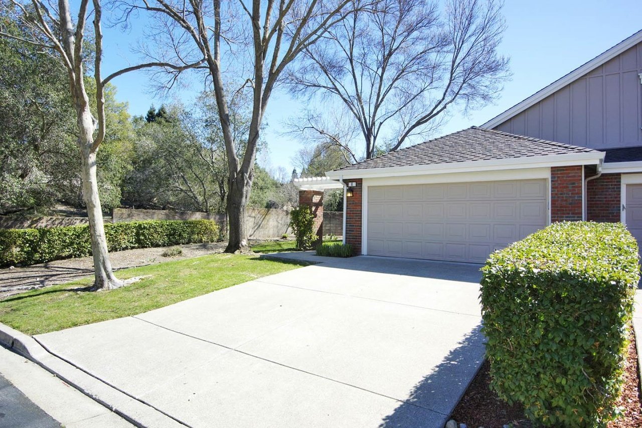 6 Sandpebble Ct