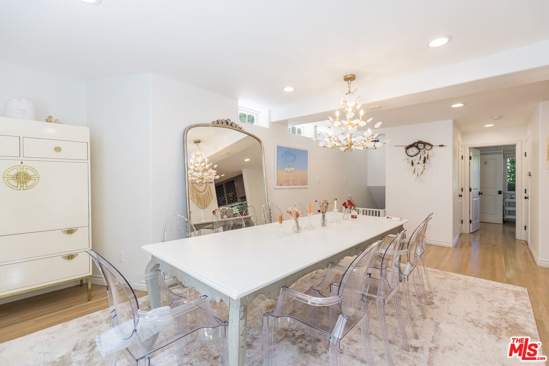 Pinnacle Estate, Wonderland Ave, 90046