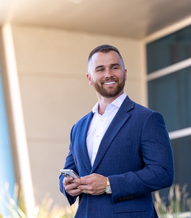 Clayton Wolfe is a trusted luxury real estate advisor serving Scottsdale and Paradise Valley