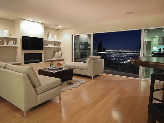 2158 Sunset Plaza Dr