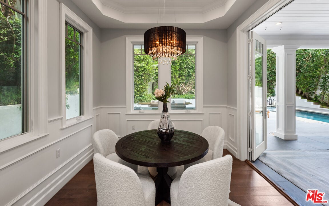 Luminor Heights, Laurel Canyon Blvd, 90046