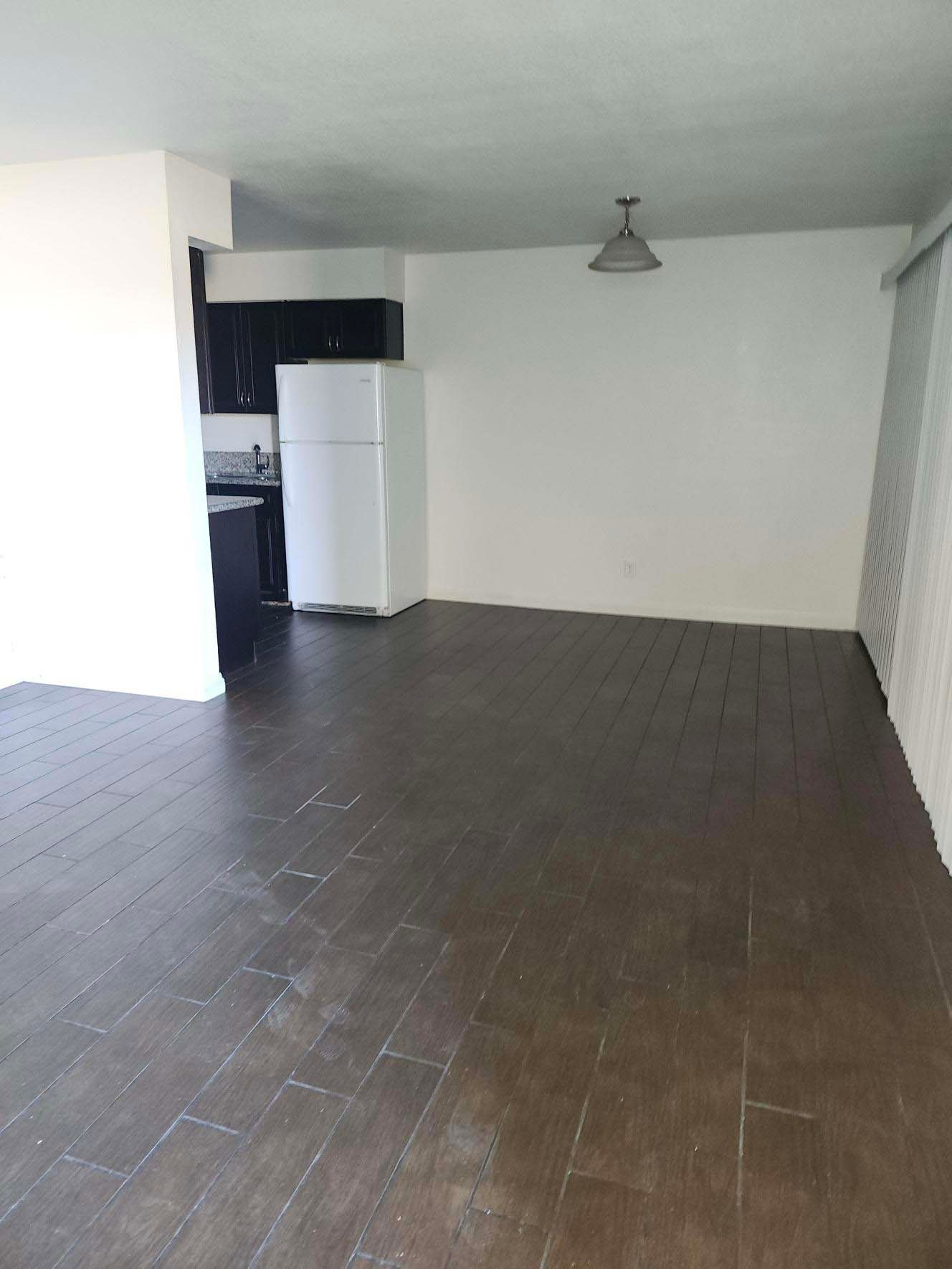 2616 Lynnwood Street #4