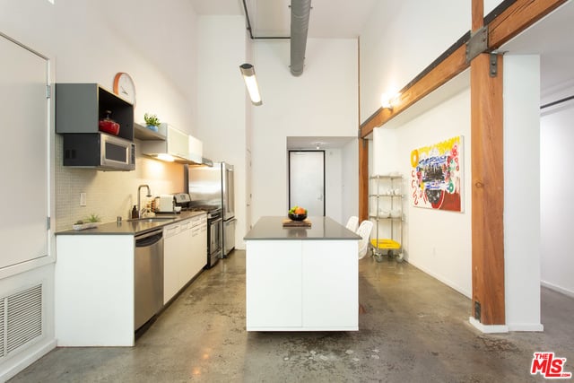 4115 Glencoe Ave #112