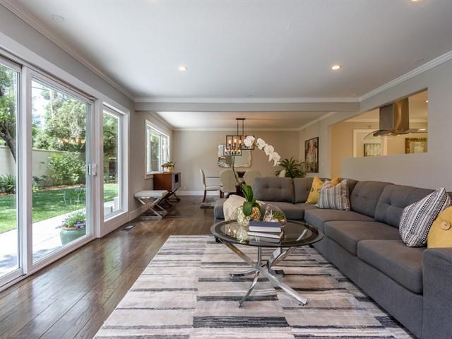 1 Fair Oaks Lane